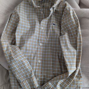Boys Vineyard Vines Button Down Shirt. Size 7